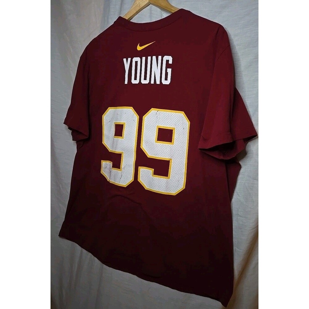 Washington Redskins Nike Tee, Chase Young #99 Men's XXL T-shirt - Picture 8 of 9